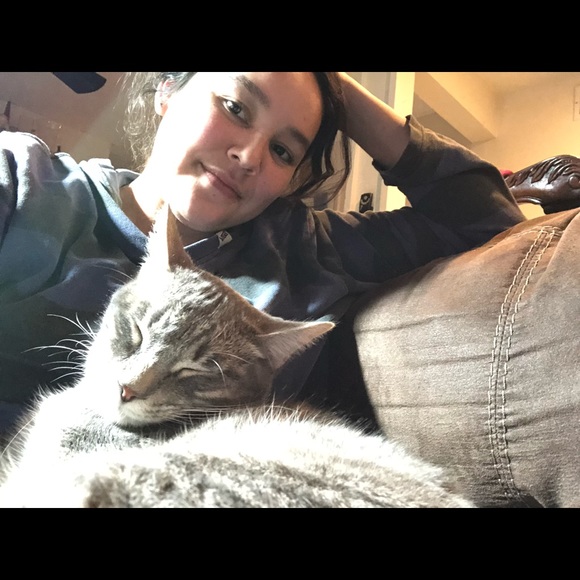 Meet your Posher, Kristen - Picture 3 of 13